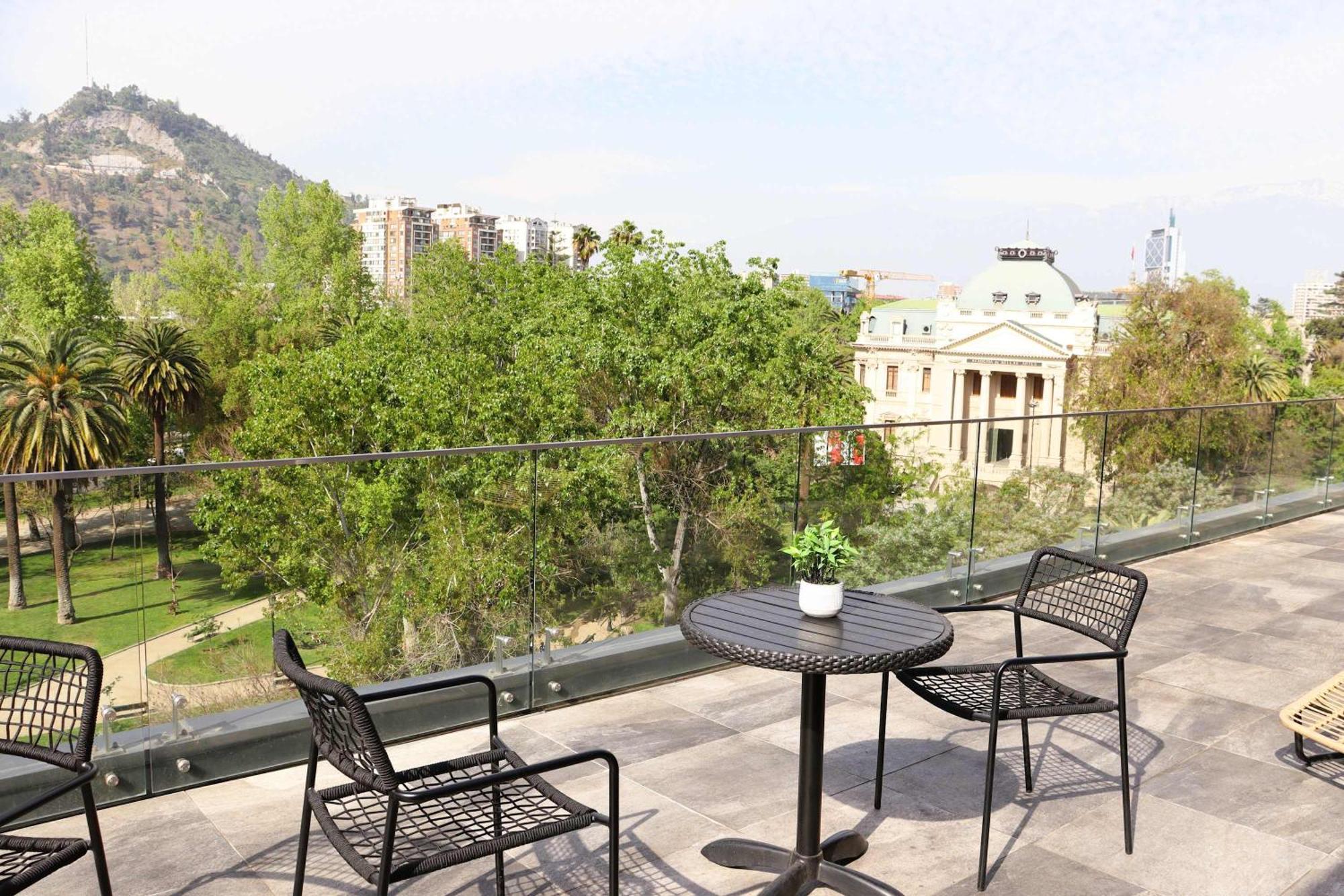 Hom I Moderno Y Comodo 2d2b Con Increible Vista Stgo